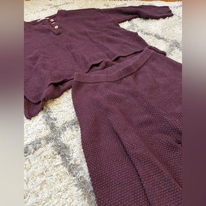 Hailee Sweater Set Free People MEDIUM / DARK MAROON
Excellent condition
